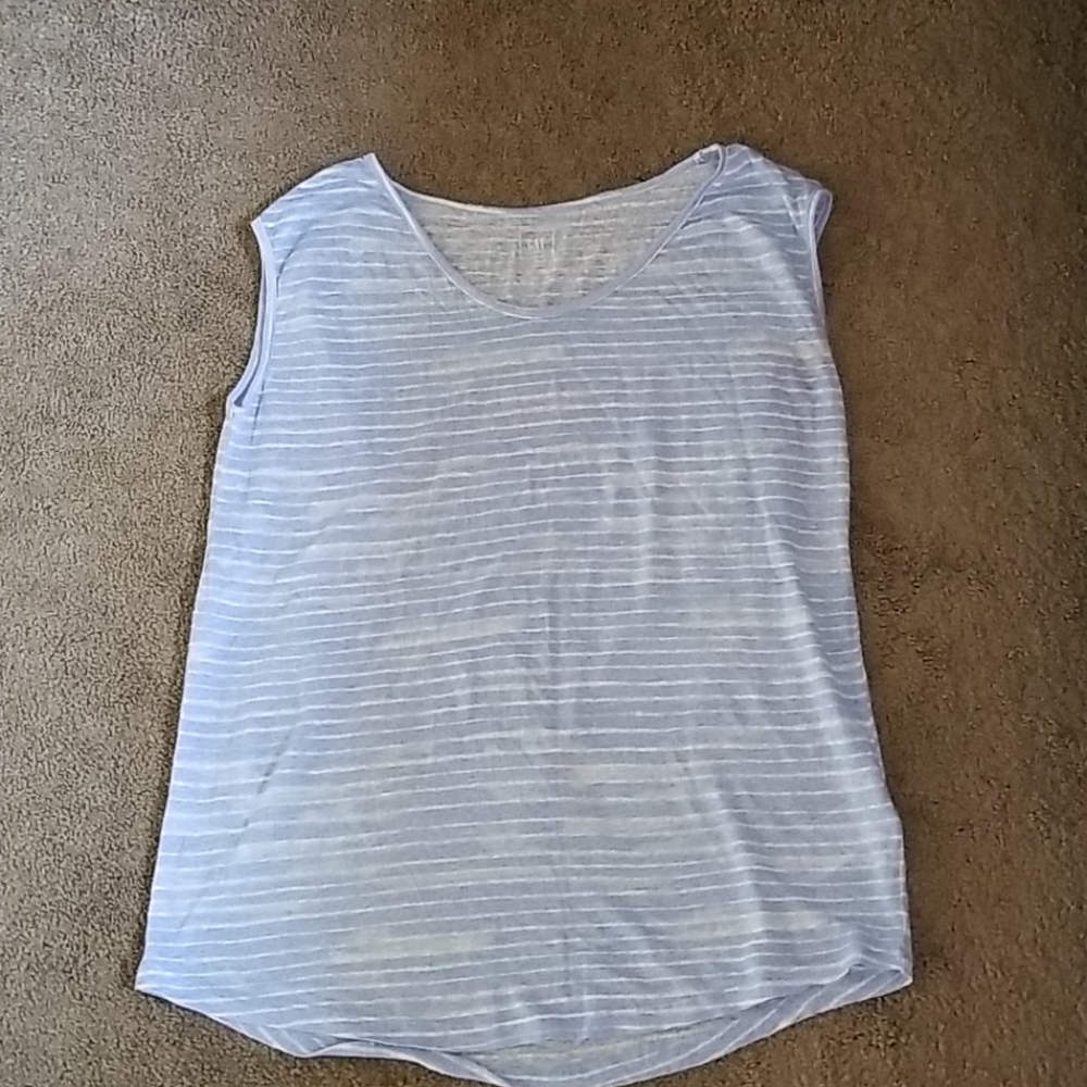 Womens tee shirt.